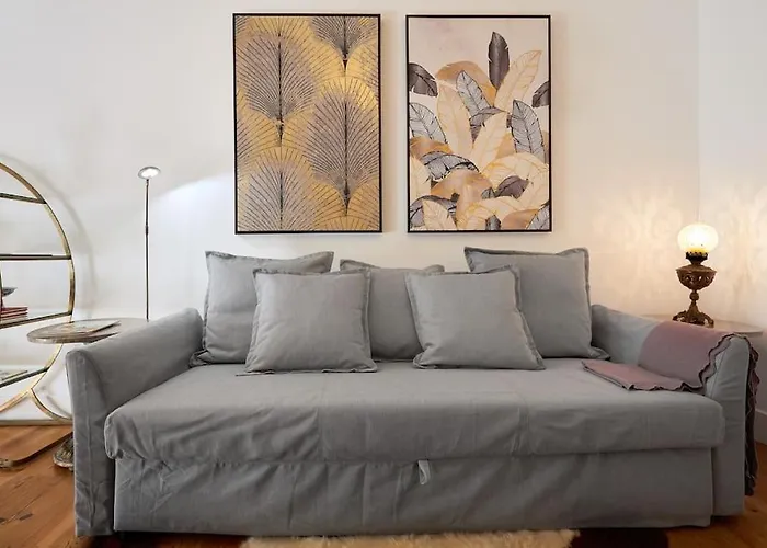 Charming Central リスボン