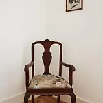 דירה Charming Central